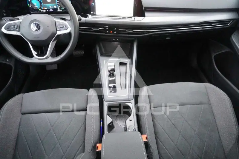 2022 Volkswagen GOLF