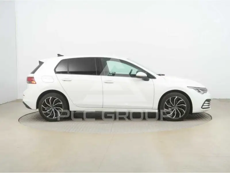 2022 Volkswagen GOLF