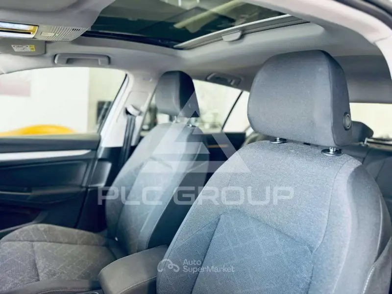 2022 Volkswagen GOLF
