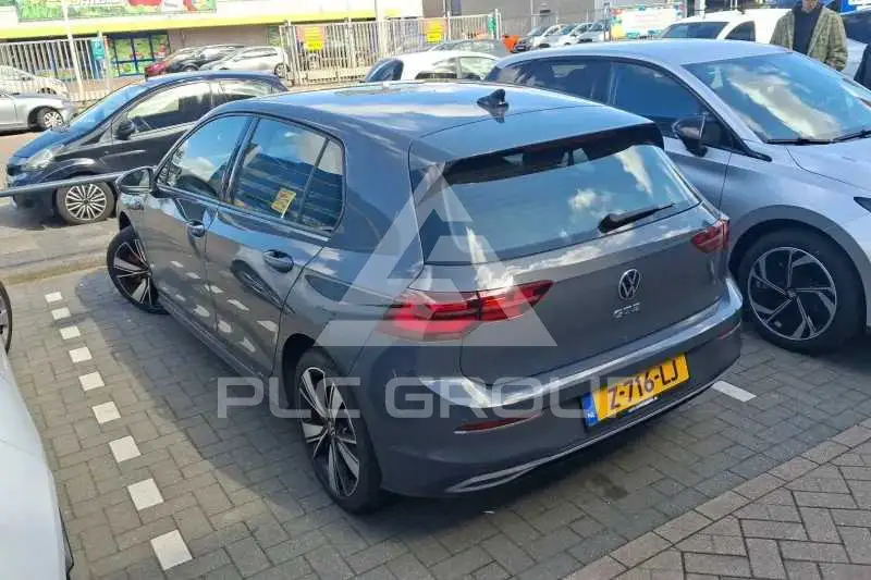 2022 Volkswagen GOLF