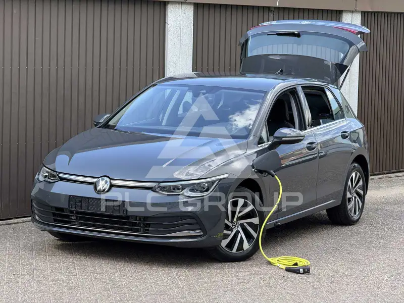 2022 Volkswagen GOLF
