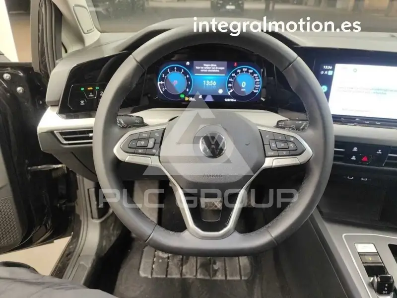 2022 Volkswagen GOLF