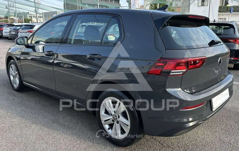2022 Volkswagen GOLF