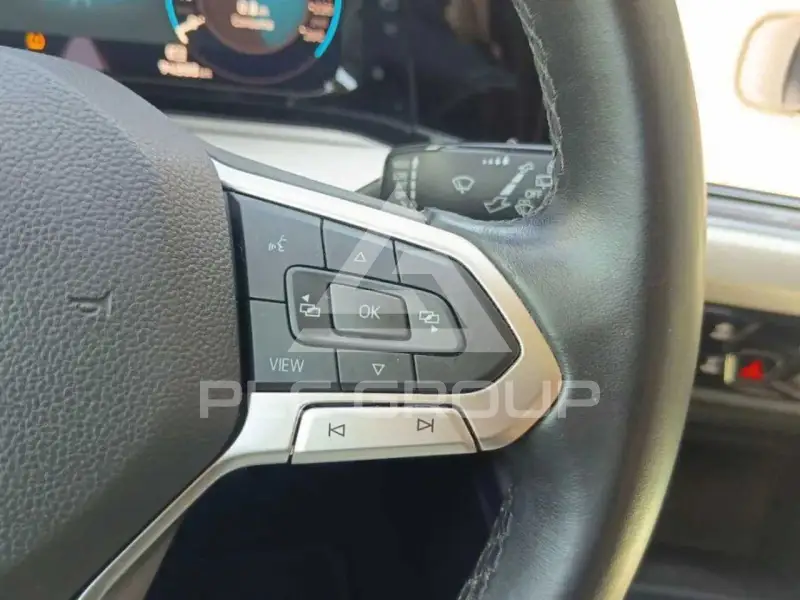 2022 Volkswagen GOLF