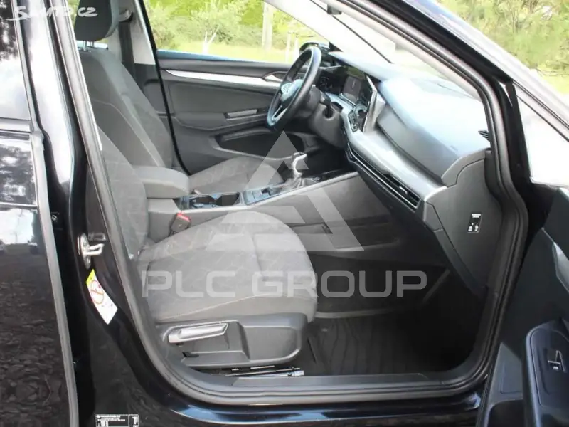 2022 Volkswagen GOLF