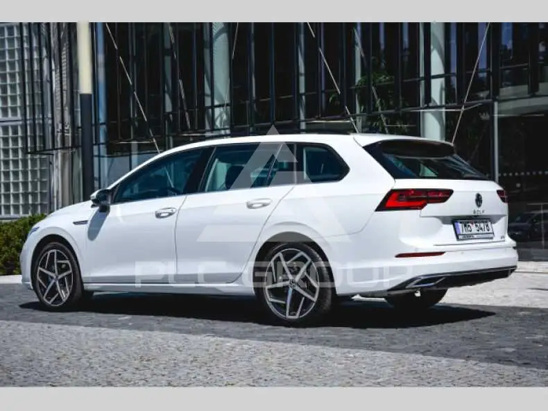 2022 Volkswagen GOLF