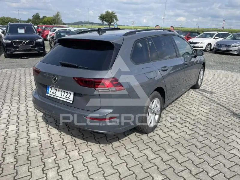 2022 Volkswagen GOLF