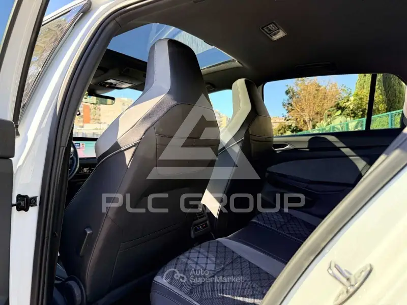 2022 Volkswagen GOLF