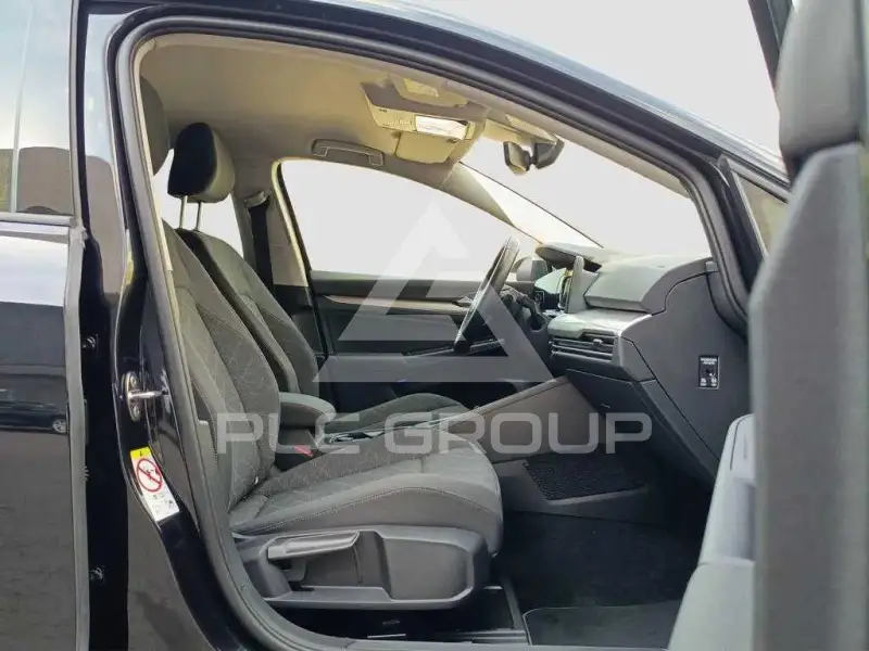 2022 Volkswagen GOLF