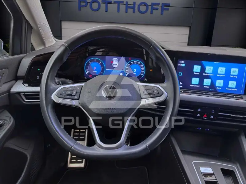 2022 Volkswagen GOLF