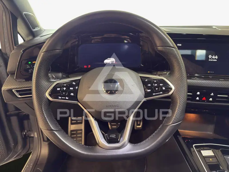 2022 Volkswagen GOLF
