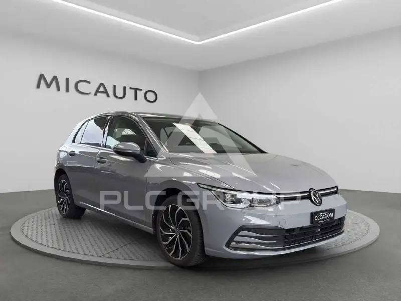 2022 Volkswagen GOLF