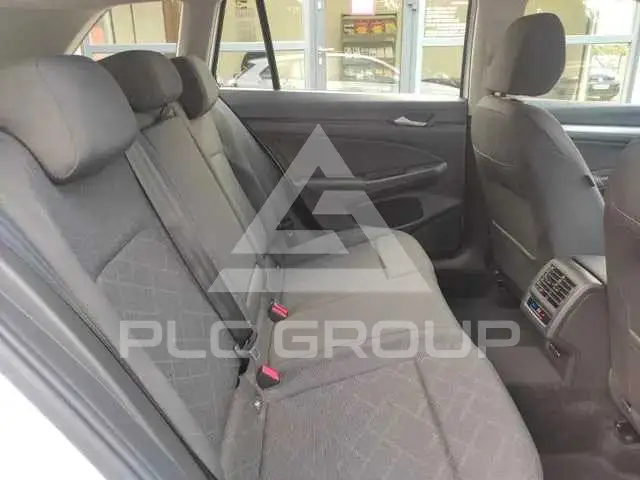 2022 Volkswagen GOLF