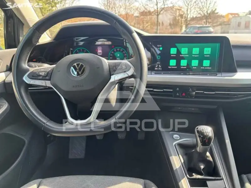 2022 Volkswagen GOLF