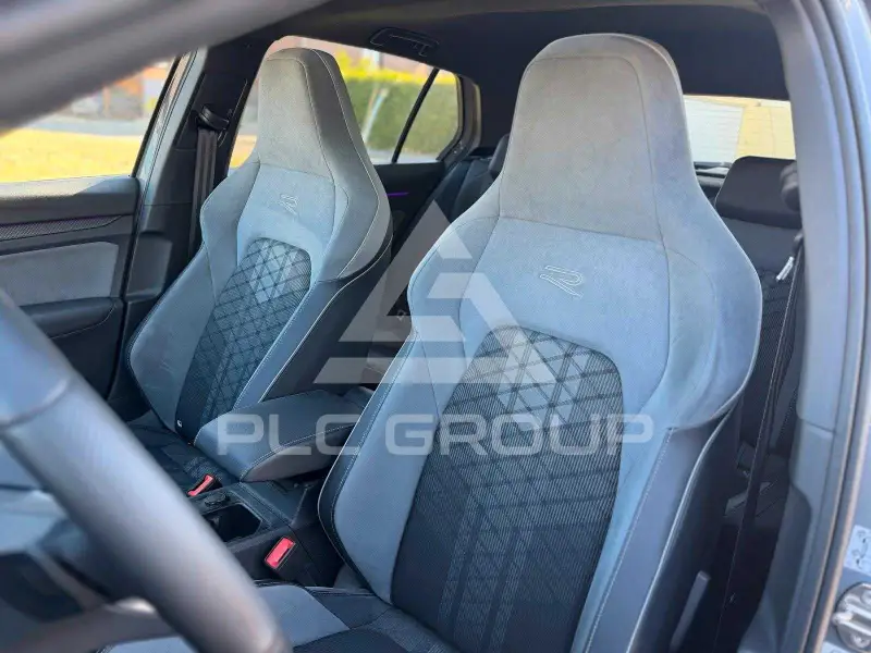 2022 Volkswagen GOLF
