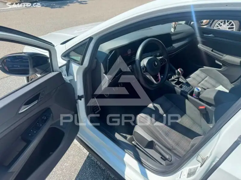2022 Volkswagen GOLF