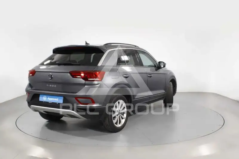 2022 Volkswagen T-Roc