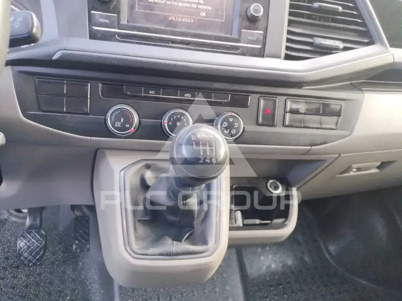 2022 Volkswagen Transporter