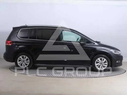 2022 Volkswagen Touran