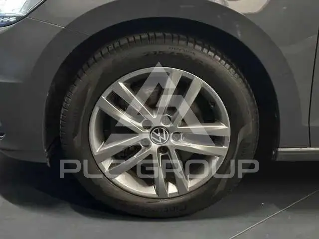 2022 Volkswagen Touran
