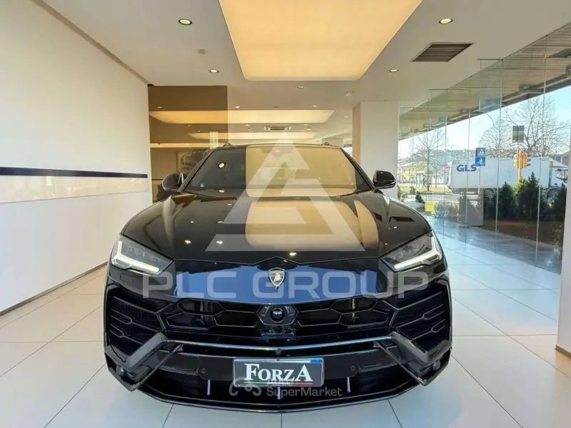 2022 Lamborghini Urus