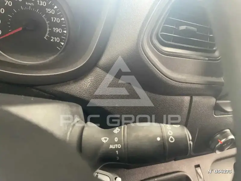 2022 Renault Master