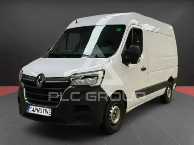 2022 Renault Master