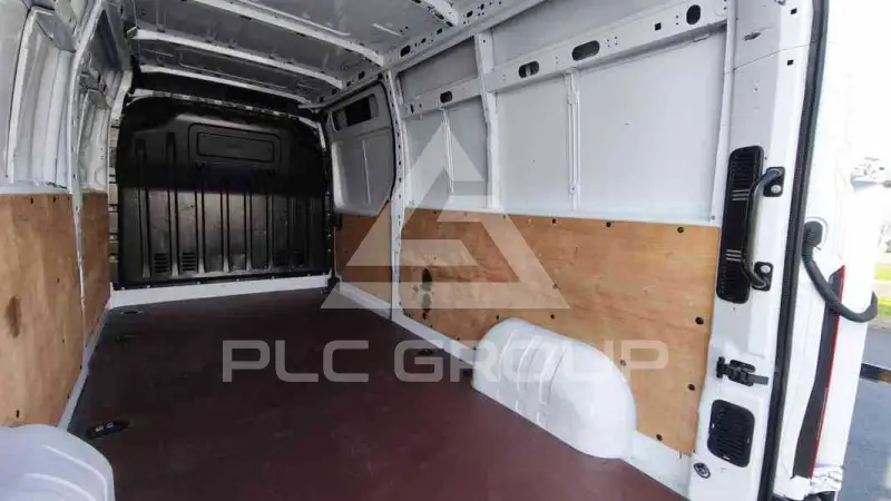 2022 Renault Master