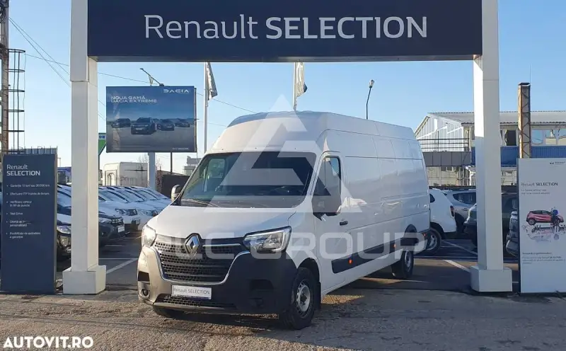 2022 Renault Master