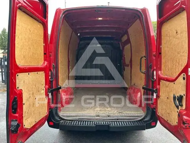 2022 Renault Master