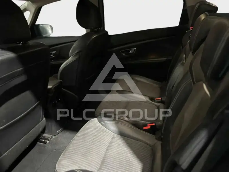 2022 Renault Grand Scenic