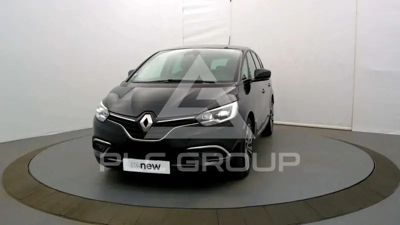 2022 Renault Grand Scenic