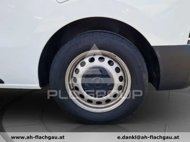2022 Opel Vivaro