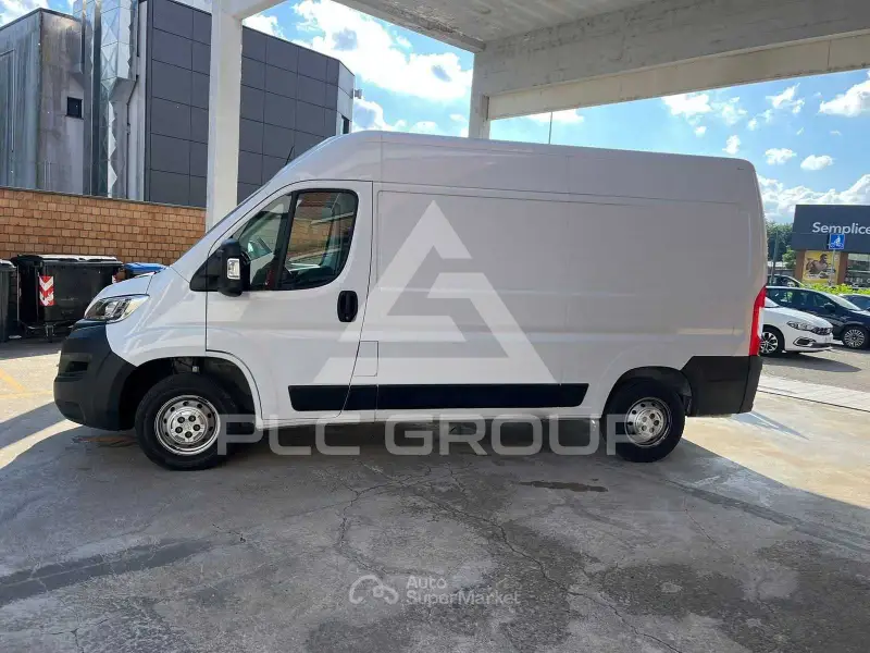 2022 Opel Movano