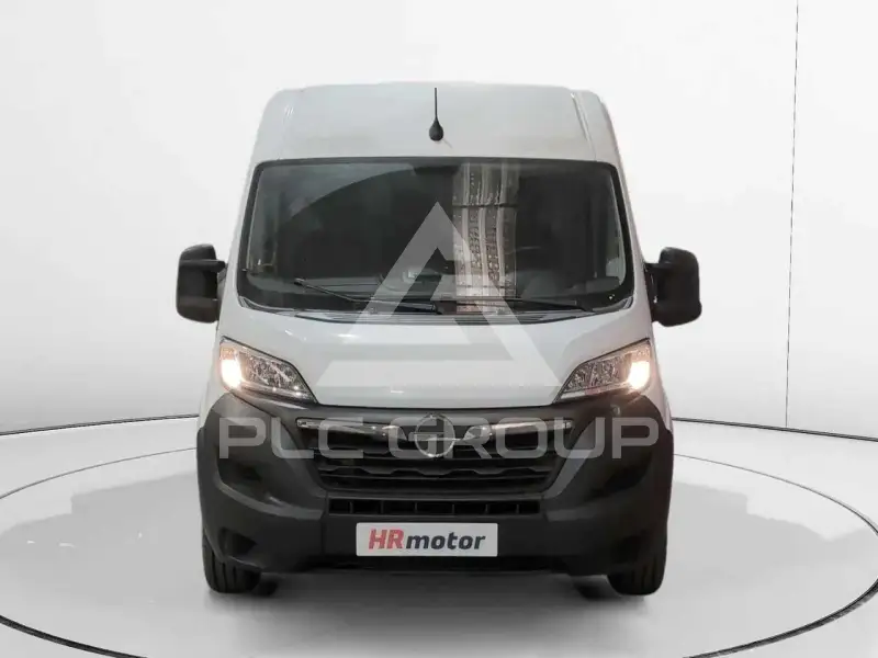 2022 Opel Movano