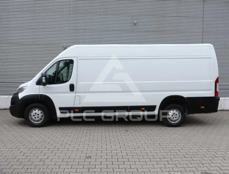2022 Opel Movano