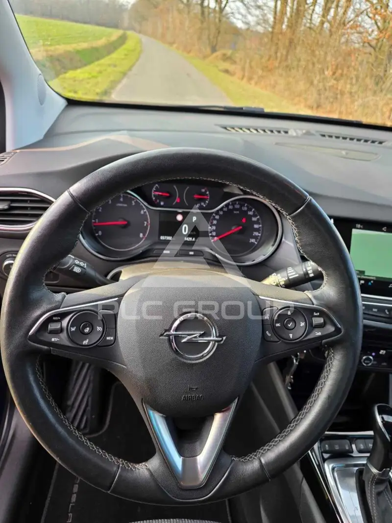 2022 Opel CrosslandX