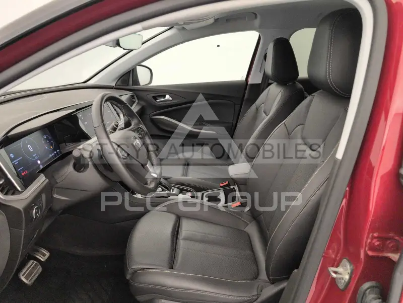 2022 Opel GrandlandX