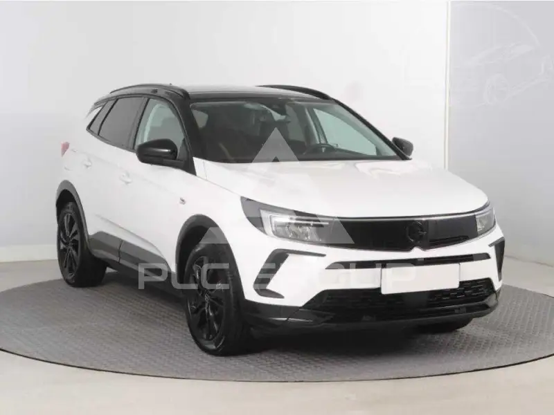 2022 Opel GrandlandX