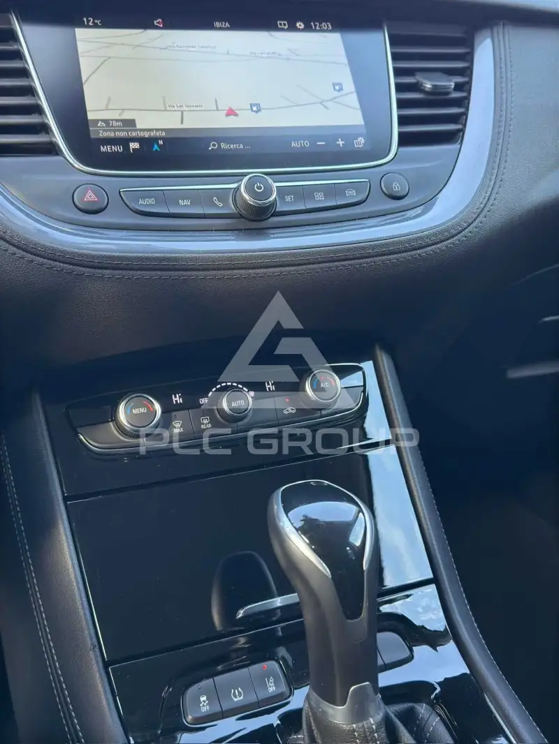 2022 Opel GrandlandX