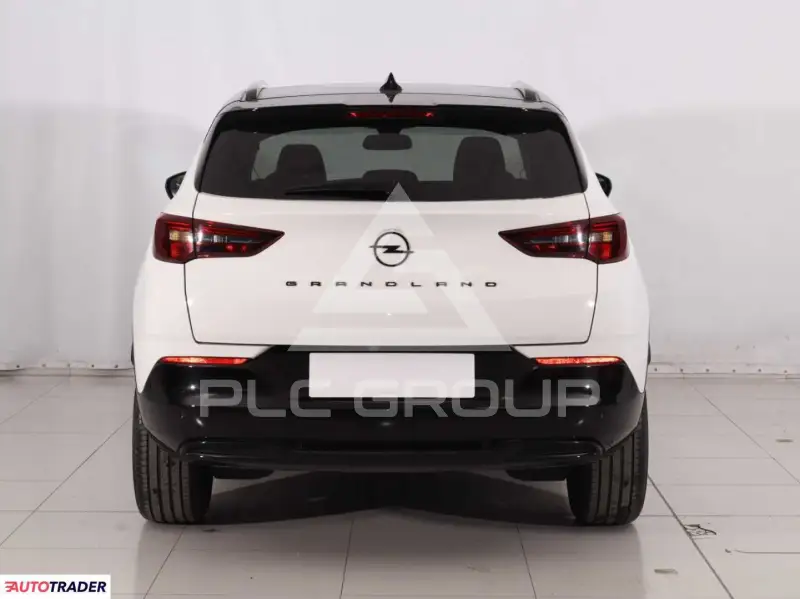 2022 Opel GrandlandX