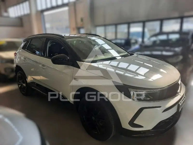2022 Opel GrandlandX
