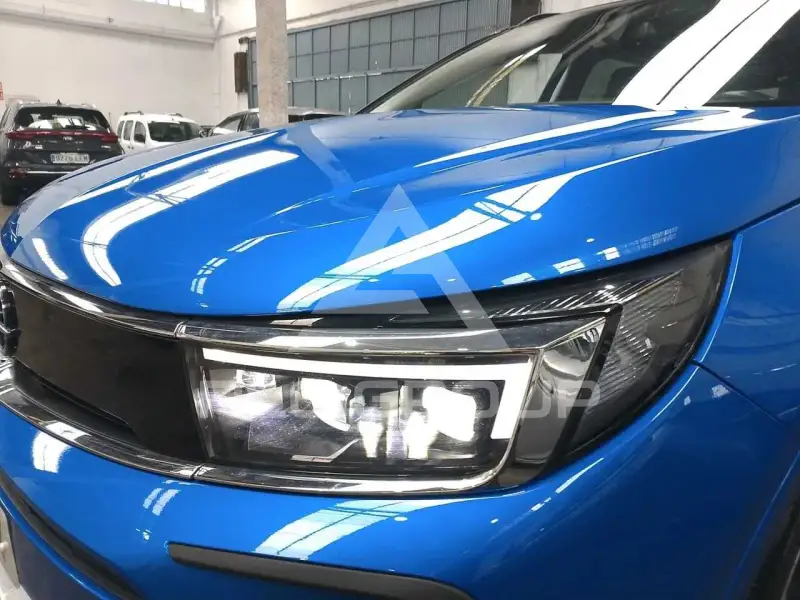 2022 Opel GrandlandX