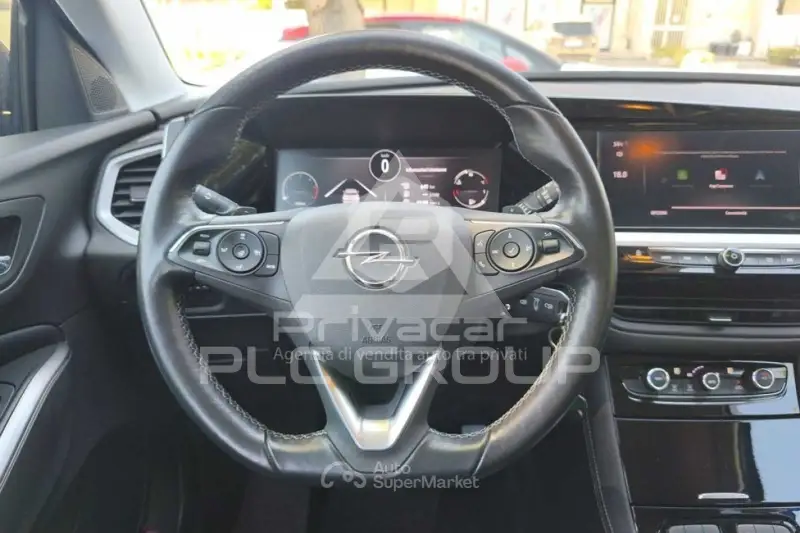 2022 Opel GrandlandX