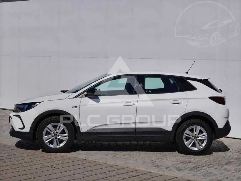 2022 Opel GrandlandX