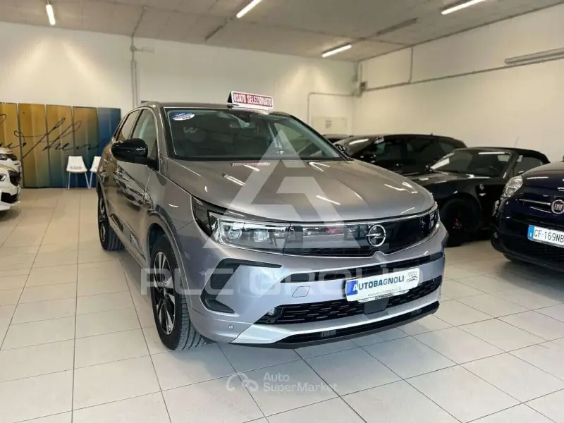 2022 Opel GrandlandX