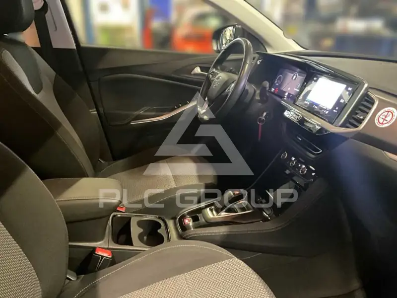2022 Opel GrandlandX