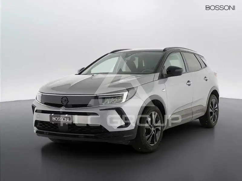 2022 Opel GrandlandX
