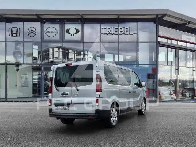 2023 Nissan Primastar