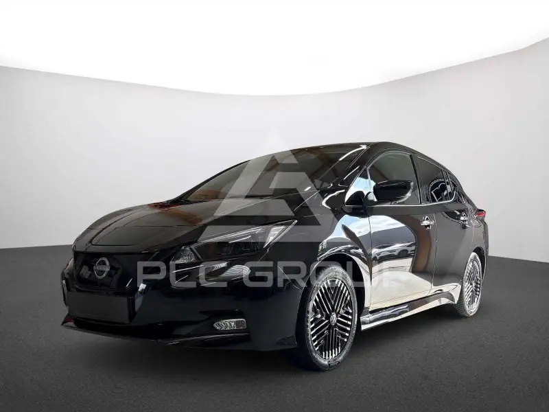 2023 Nissan LEAF